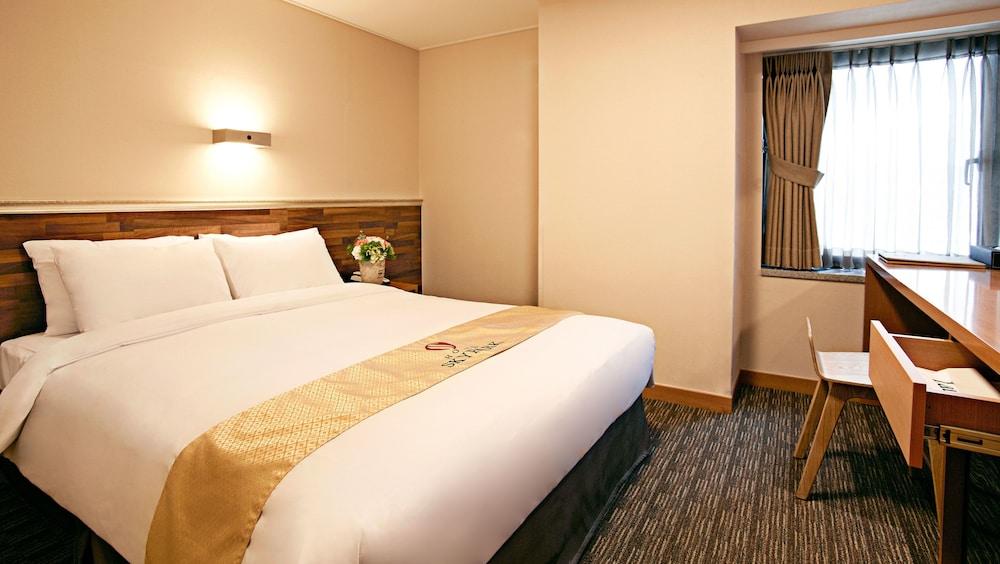 Skypark Myeongdong 1 Hotel 3*